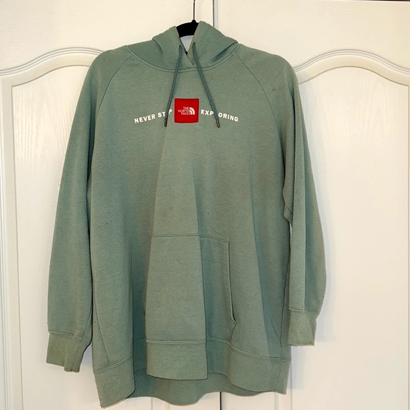 The North Face Bundle of Sweatshirts - Picture 2 of 5